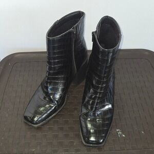Crown & Ivy Upland Black Croc Embossed Square Toe Block Heel Ankle Boot Size 10M